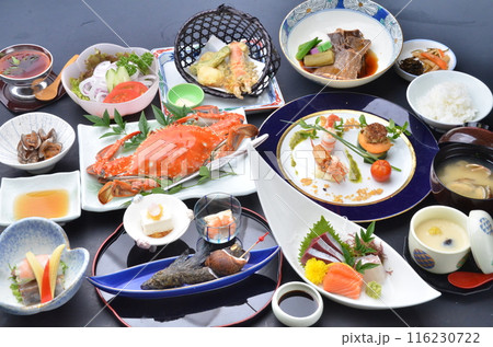 贅沢な海鮮と和食で彩る特別な食卓 116230722