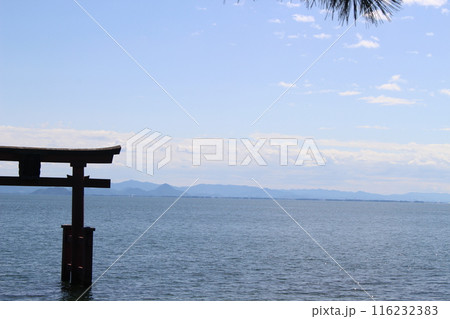 白髭神社 琵琶湖 湖畔 白髭神社 琵琶湖 湖畔 116232383