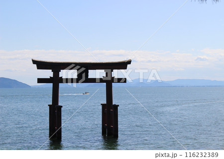 白髭神社 琵琶湖 湖畔 白髭神社 琵琶湖 湖畔 116232389