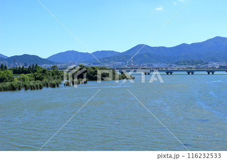 夏の琵琶湖の風景 夏の琵琶湖の風景 116232533