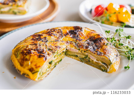 ズッキーニのオムレツ 116233033