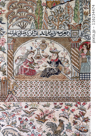 使う芸術品　本物のペルシャ絨毯の見事な模様 116234474