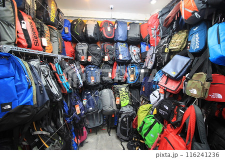 絶対見逃せない！ベトナムホーチミンの観光スポット　ベトナム料理、ピンク教会、奇怪遺産、夜景 116241236