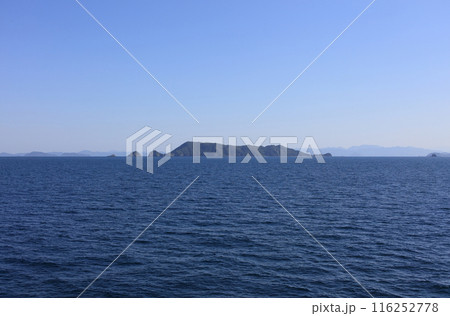 高島と牛島、速吸瀬戸(大分県、豊後諸島) 高島と牛島、速吸瀬戸(大分県、豊後諸島) 116252778