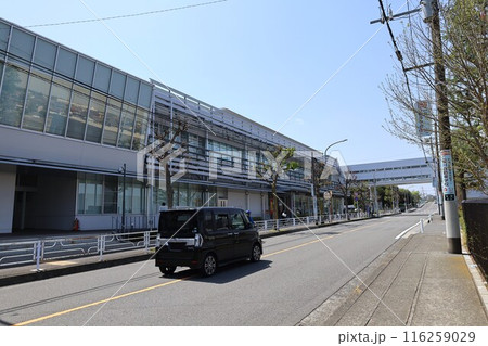 【横浜】二俣川にある「運転免許センター」と試験場通り 【横浜】二俣川にある「運転免許センター」と試験場通り 116259029