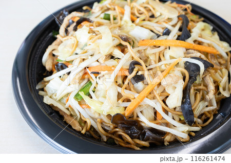 おいしい中華料理のソース焼きそば 116261474