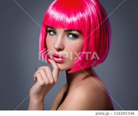 Potrait of young woman with pink hair Potrait of young woman with pink hair 116265346
