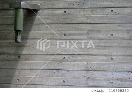 コンクリート打ち放し（杉板本実型枠コンクリート工法） 116266880