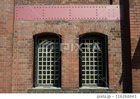 横浜赤レンガ倉庫の外壁-7 116268843