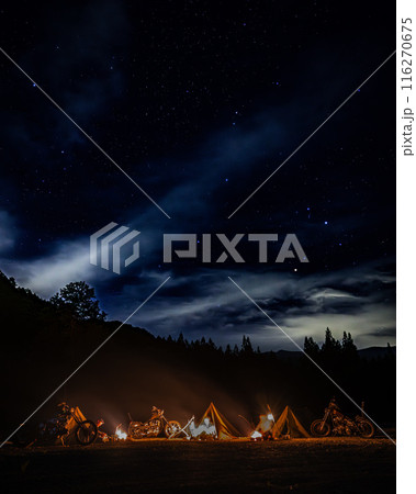 キャンプ キャンプ 116270675