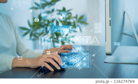 パソコンを使う女性とネットワークイメージ パソコンを使う女性とネットワークイメージ 116274769