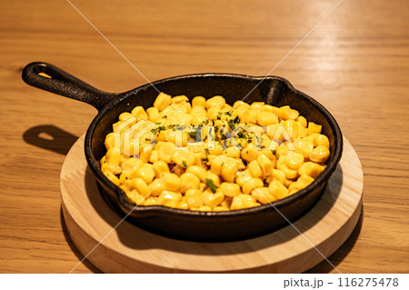 スキレットで作るバターコーン スキレットで作るバターコーン 116275478