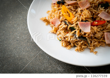 ham fried rice with herbs and spices 116277339
