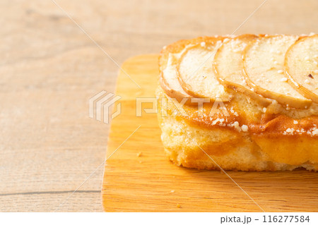 apple loaf crumbled on wood board 116277584