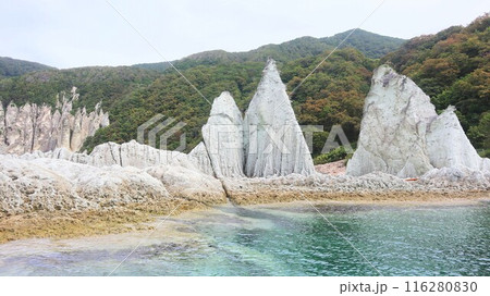 青森県、下北半島西岸に位置する下北郡佐井村にある天然記念物「秘境 仏ヶ浦」 青森県、下北半島西岸に位置する下北郡佐井村にある天然記念物「秘境 仏ヶ浦」 116280830