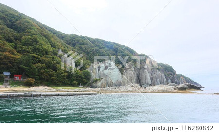 青森県、下北半島西岸に位置する下北郡佐井村にある天然記念物「秘境 仏ヶ浦」 青森県、下北半島西岸に位置する下北郡佐井村にある天然記念物「秘境 仏ヶ浦」 116280832