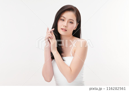 Beautiful young asian woman with clean fresh skin on white background, Face care, Facial treatment, Cosmetology, beauty and spa, Asian women portrait. 116282561
