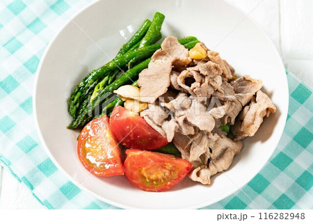 緑黄色野菜のソテー　野菜料理　夏のスタミナ　緑黄色野菜のソテー 116282948