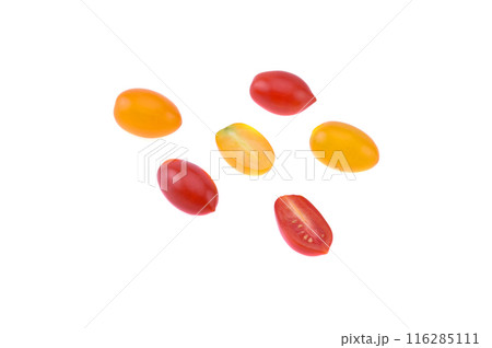 cherry tomatoes isolated on white background 116285111