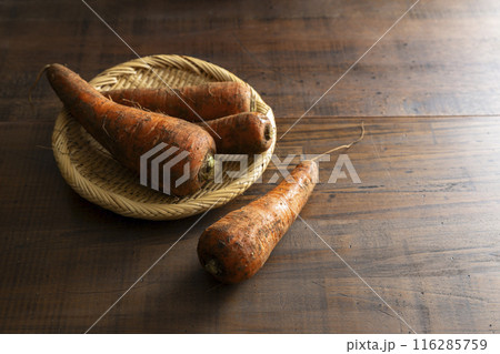 泥付き人参 116285759