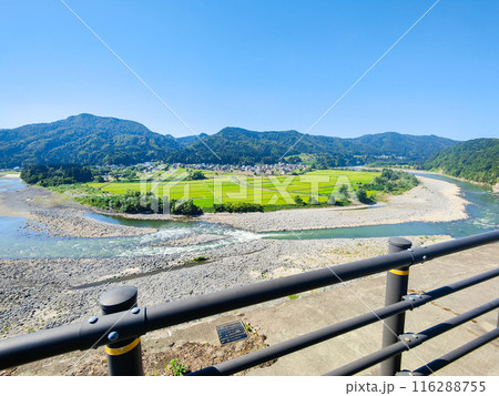 信濃川の展望地(新潟県津南町) 信濃川の展望地(新潟県津南町) 116288755
