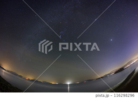 瀬戸内の冬の星景オリオン座と冬の大三角 瀬戸内の冬の星景オリオン座と冬の大三角 116298296
