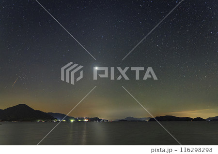 瀬戸内の秋の星景 夜明け前の空に昇るしし座と金星 瀬戸内の秋の星景 夜明け前の空に昇るしし座と金星 116298298