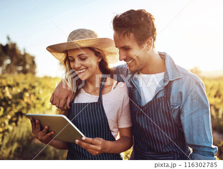 Agriculture, smile and tablet with couple on farm together for growth, harvest or sustainability. Agro, love or research with man and woman outdoor in field for agribusiness, ecology or development 116302785