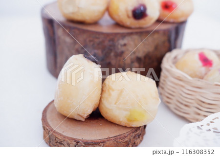 flavored ball donuts as a background 116308352