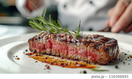 Delicious steak, meticulously prepared by an expert chef 116308891