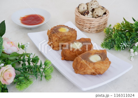 tofu filled with delicious quail eggs tofu filled with delicious quail eggs 116311024