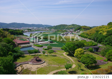 兵庫県淡路島　大日ダムから阿万・賀集方面を望む 116322115