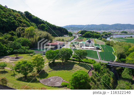 兵庫県淡路島 大日ダムから阿万・賀集方面を望む 兵庫県淡路島 大日ダムから阿万・賀集方面を望む 116322140