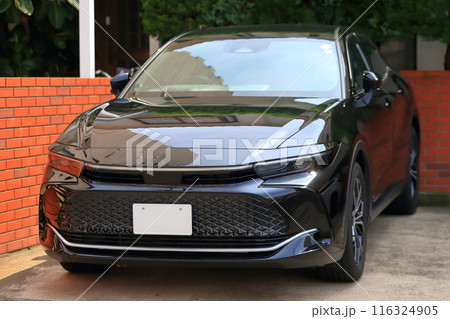 黒いセダン　イメージ 116324905