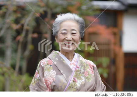 AI生成画像 着物を着た日本人シニア女性のポートレート AI生成画像 着物を着た日本人シニア女性のポートレート 116326888