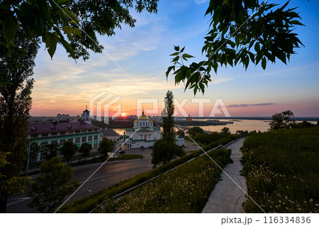 Evening view of Annunciation Monastery, Kanavinsky Bridge and Alexander Nevsky Cathedrall, Nizhny Novgorod, Russia Evening view of Annunciation Monastery, Kanavinsky Bridge and Alexander Nevsky Cathedrall, Nizhny Novgorod, Russia 116334836