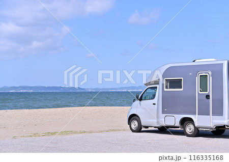 キャンピングカー旅行 海 ドライブ ビーチ リゾート キャンピングカー旅行 海 ドライブ ビーチ リゾート 116335168