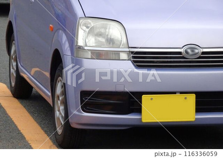 自動車イメージ　ダイハツ3代目ムーヴのフロントマスク 116336059