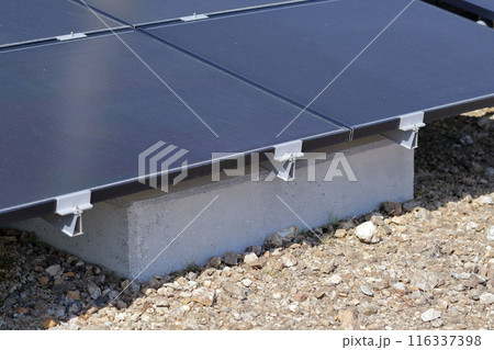 太陽光パネルの土台 太陽光パネルの土台 116337398