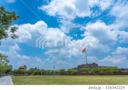 ベトナム最後の王朝の栄華を残す王宮の世界遺産フエ ベトナム最後の王朝の栄華を残す王宮の世界遺産フエ 116342224