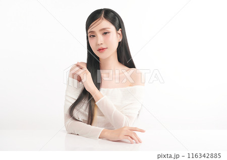 Beautiful young asian woman with clean fresh skin on white background, Face care, Facial treatment, Cosmetology, beauty and spa, Asian women portrait. Beautiful young asian woman with clean fresh skin on white background, Face care, Facial treatment, Cosmetology, beauty and spa, Asian women portrait. 116342885