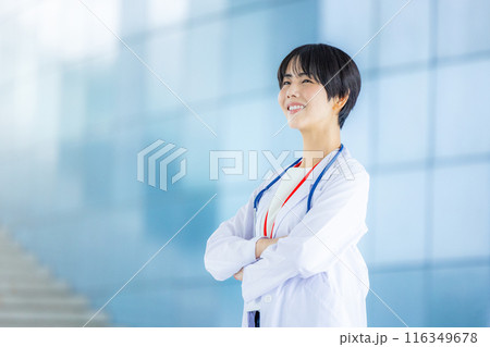 女医　病院 116349678