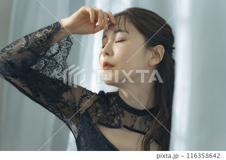 女性のファッションポートレート 116358642