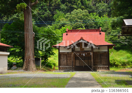 埼玉県秩父郡小鹿野町三山のパワースポット　古鷹(こたか)神社 116366501