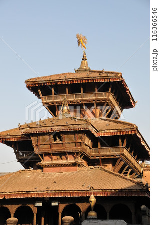 ネパール、バクタプル、タチュパル広場、ダッタトラヤ寺院 116366546