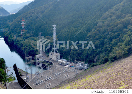 岐阜県下呂市_岩屋ダムから南側風景3_2023年9月 116366561