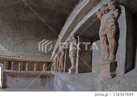 Image of a tomb in the historic city of Pompeii in Italy with daylight 116367694