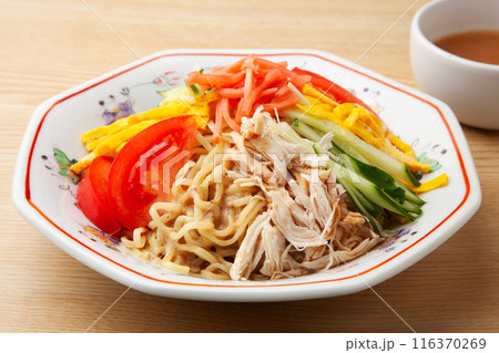 冷やし中華　ゴマだれ 116370269