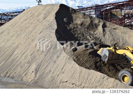 砕石工場 建設資材の生産現場 砕石工場 建設資材の生産現場 116374262