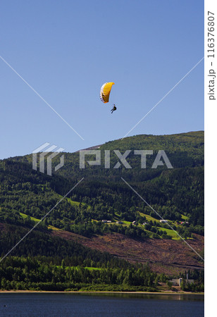 ハダンゲンフィヨルドの風景を空から楽しむ 116376807